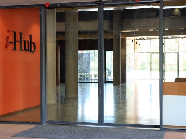 i-Hub i-Hub